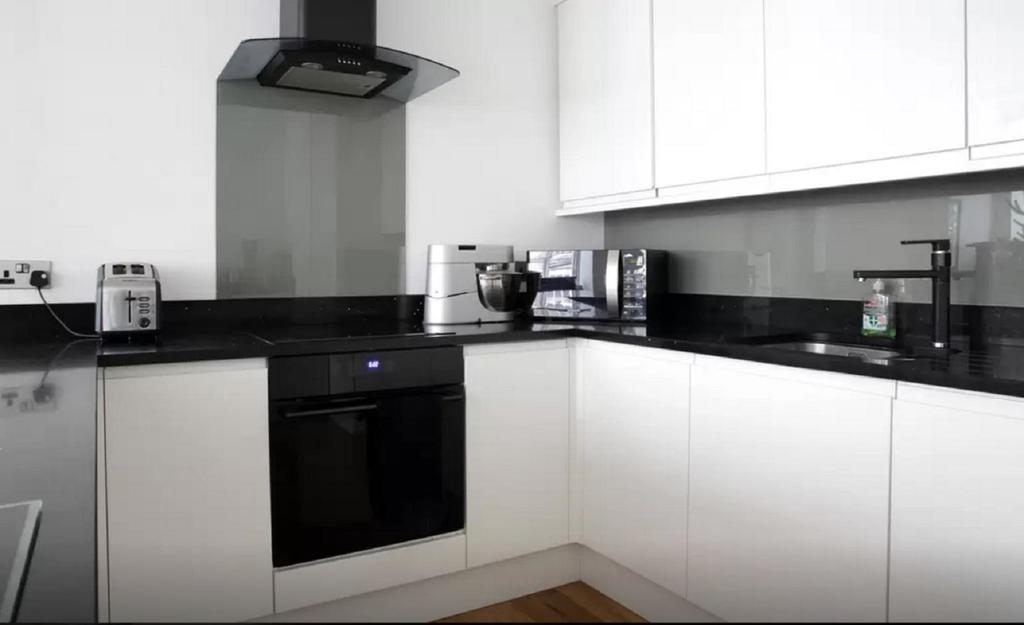 Clamshell Land - Royal Mile Apartamento Edimburgo Quarto foto