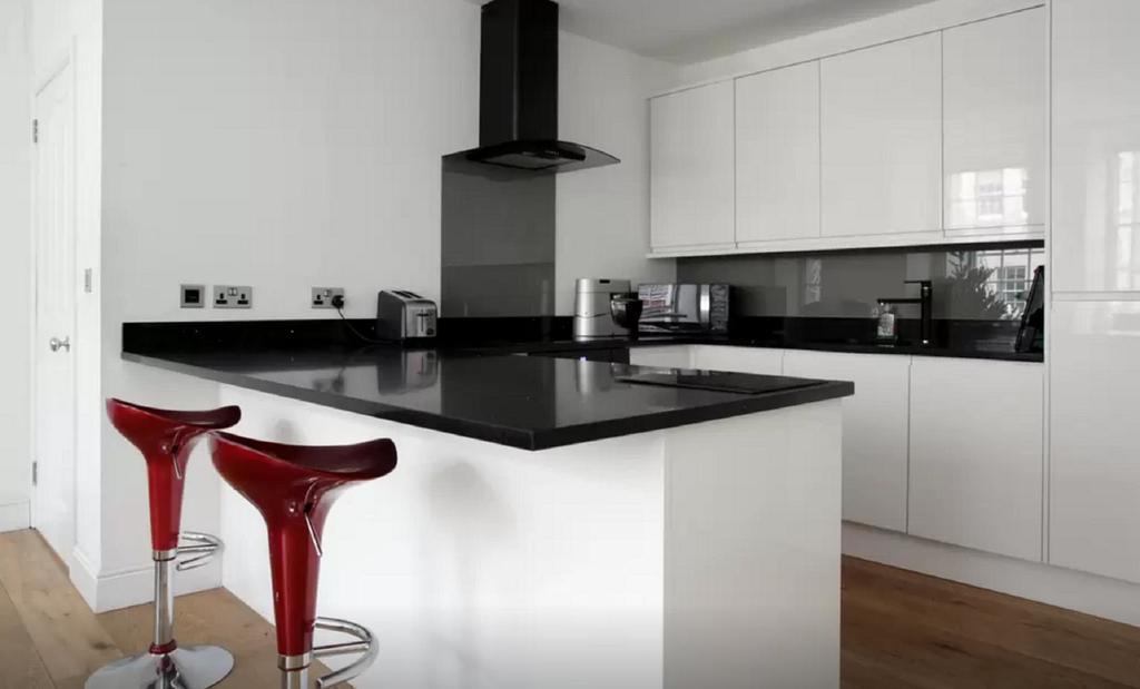 Clamshell Land - Royal Mile Apartamento Edimburgo Quarto foto